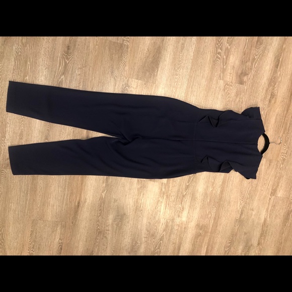 Junpsuit - Picture 2 of 2